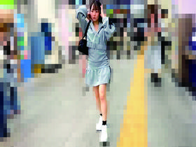 24時間居座り集団中出しレ●プ11　激カワ娘 Mちゃん　サンプル画像02